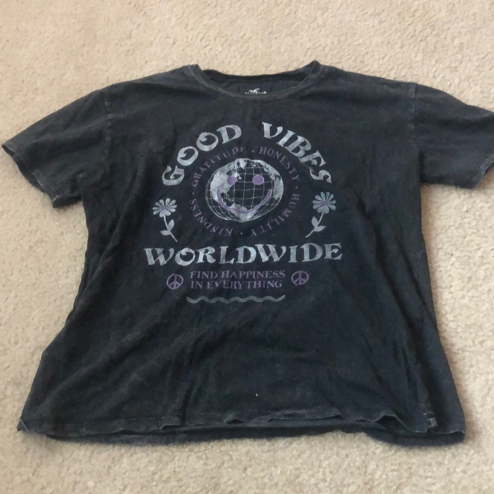Hollister T-Shirt